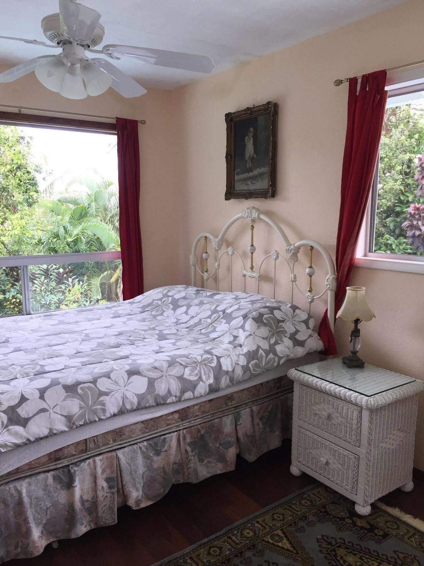 Lava Tree Tropic Inn Pahoa Zewnętrze zdjęcie