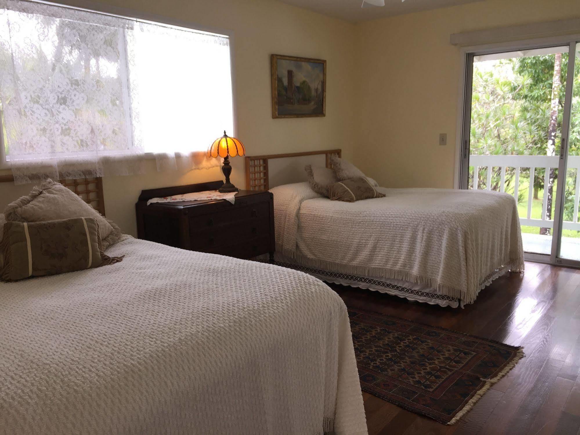 Lava Tree Tropic Inn Pahoa Zewnętrze zdjęcie